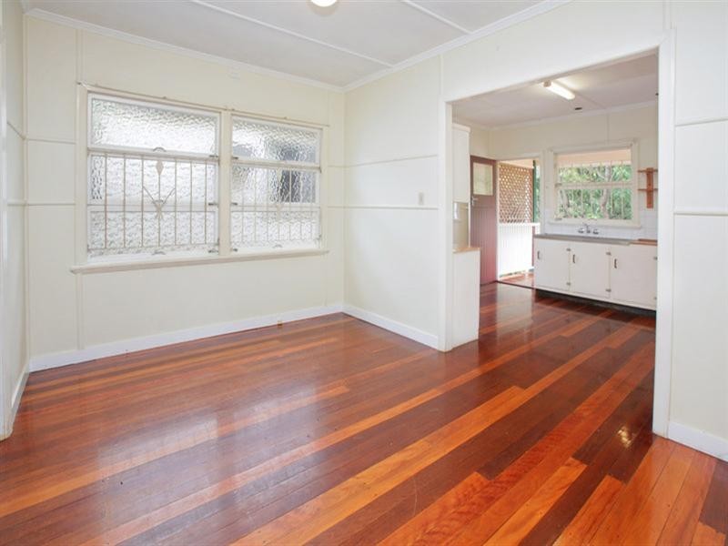 24 Corn Street, Holland Park West QLD 4121