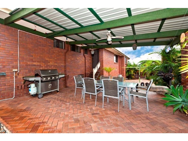 6 Maroo Street (Cnr Boorala Cr), Eight Mile Plains QLD 4113