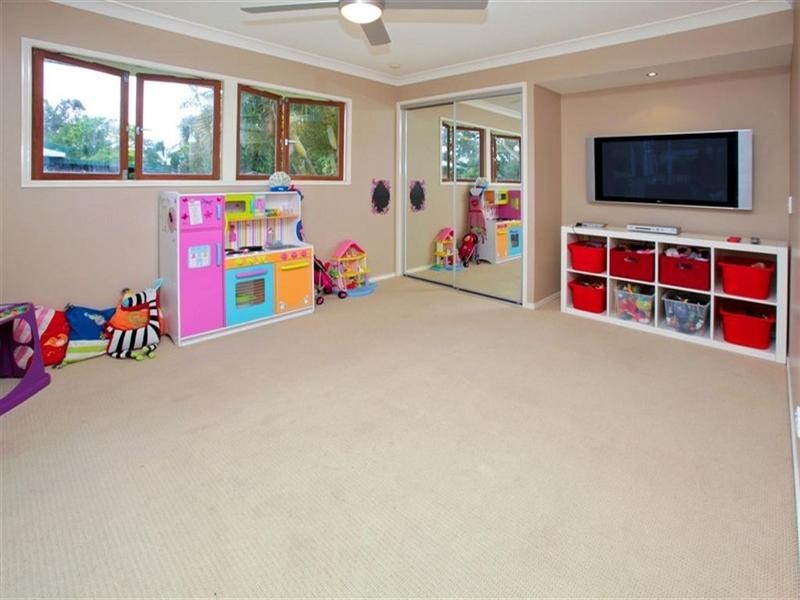 24 Pinner Street, Upper Mount Gravatt QLD 4122