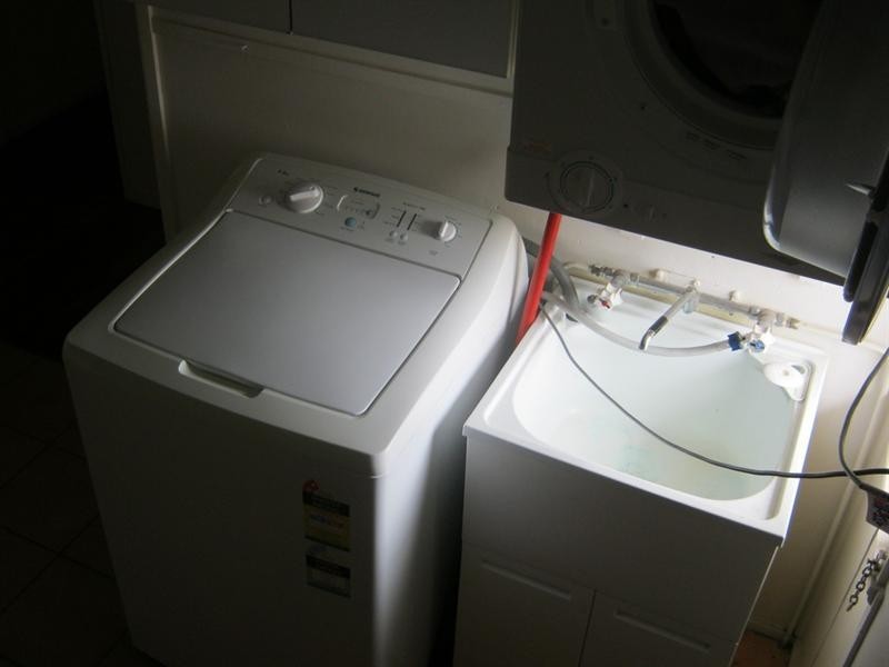 68 Nursery Road, Holland Park West QLD 4121