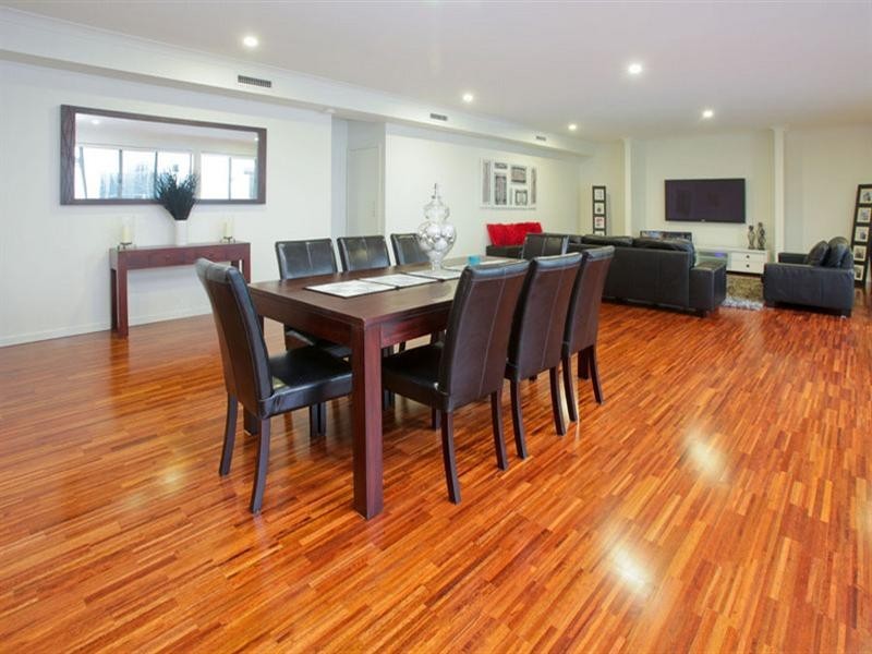 46 Feathertail Place, Wakerley QLD 4154