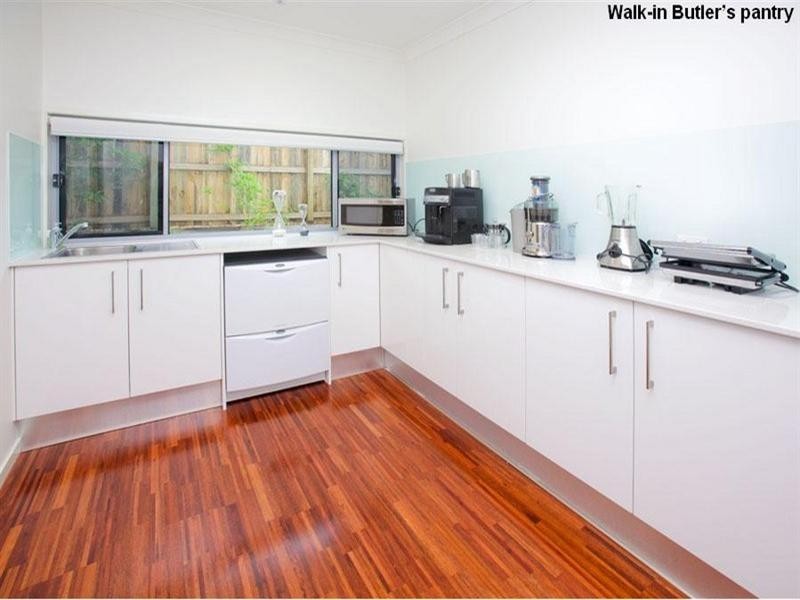46 Feathertail Place, Wakerley QLD 4154