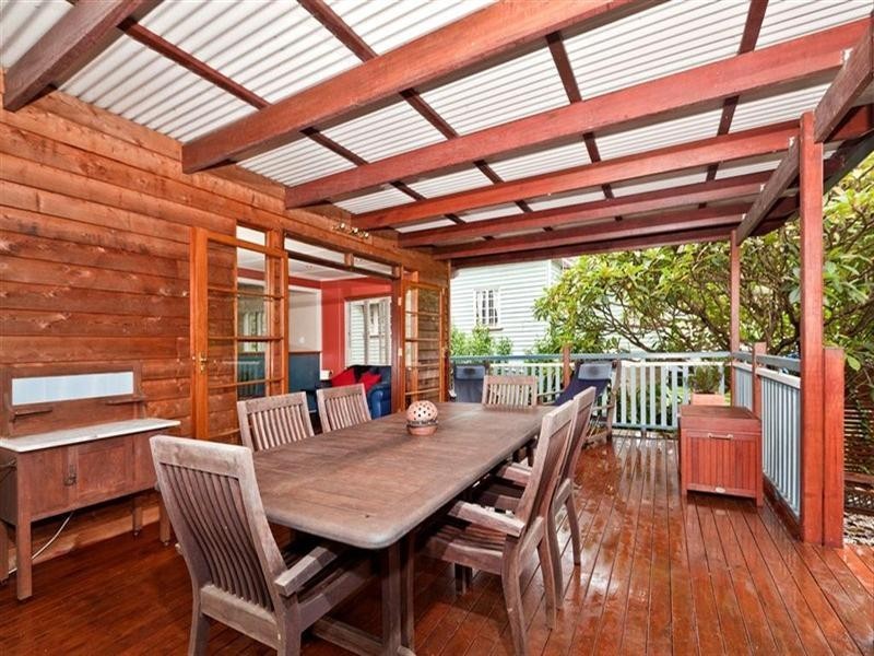 7 Eric Road, Holland Park QLD 4121