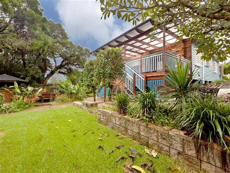 7 Eric Road, Holland Park QLD 4121