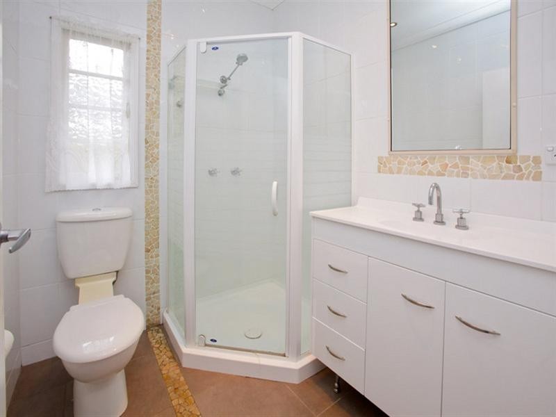 53 Barter Avenue, Holland Park QLD 4121