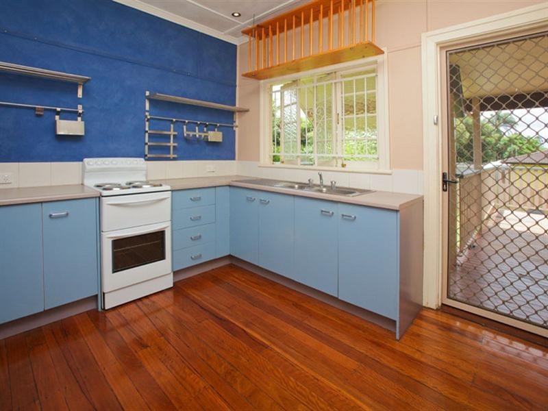 53 Barter Avenue, Holland Park QLD 4121