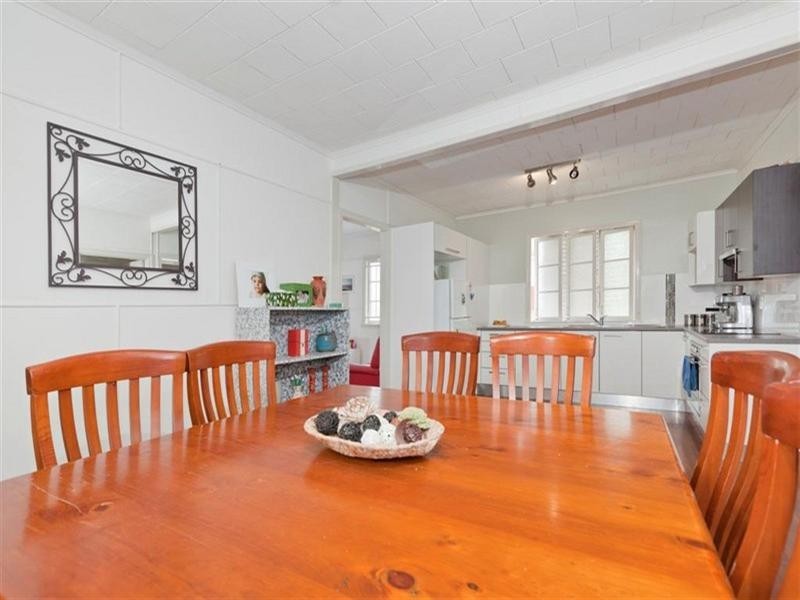 55 Gordon Parade, Mount Gravatt East QLD 4122