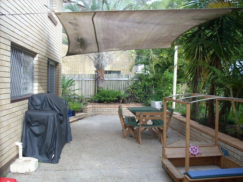 11 Algona Street, Holland Park West QLD 4121