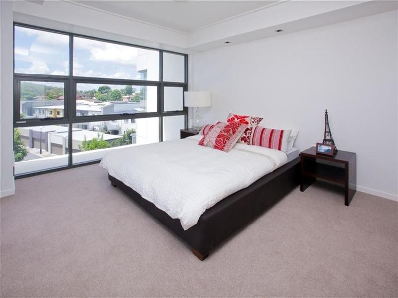 3306/16 Surbiton Court, Carindale QLD 4152