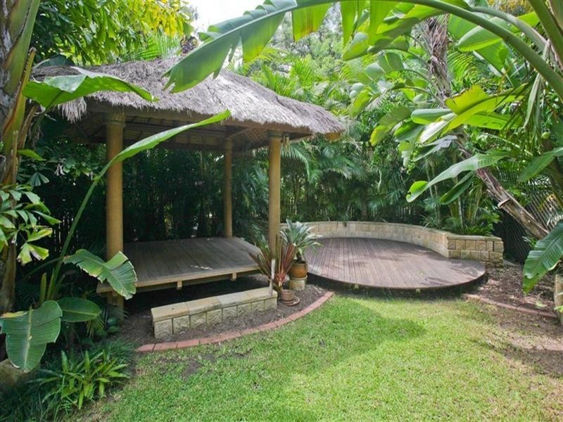 10 Laura Street, Tarragindi QLD 4121