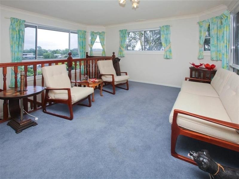 17 Casmaria Street, Mansfield QLD 4122