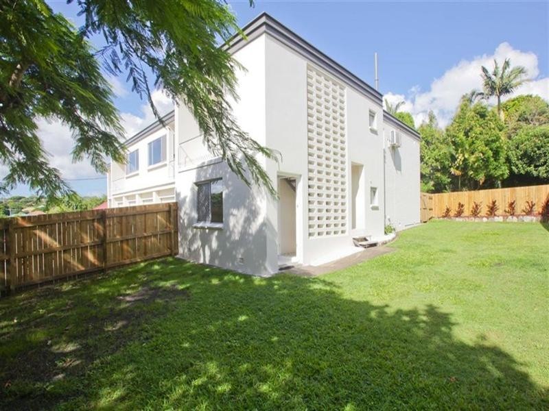 5/15 Barter Avenue, Holland Park QLD 4121