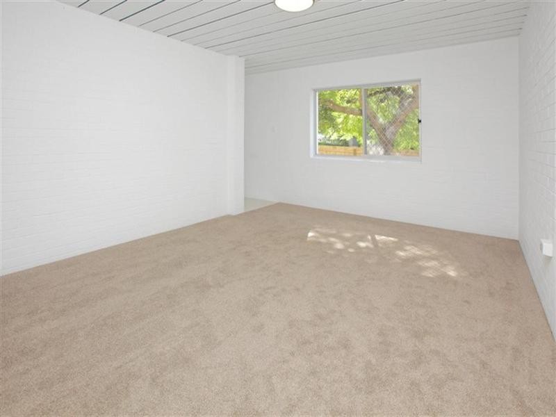 5/15 Barter Avenue, Holland Park QLD 4121