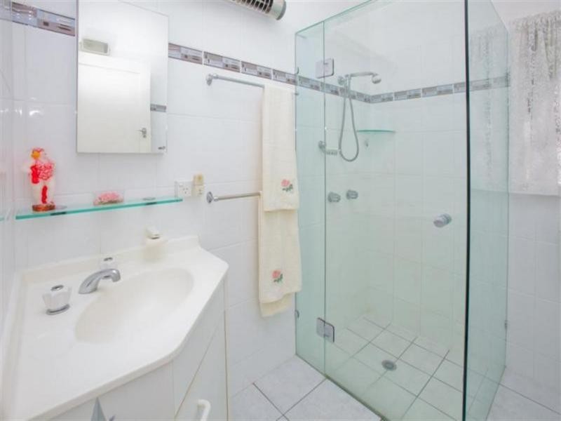 42 Gordon Parade, Mount Gravatt East QLD 4122