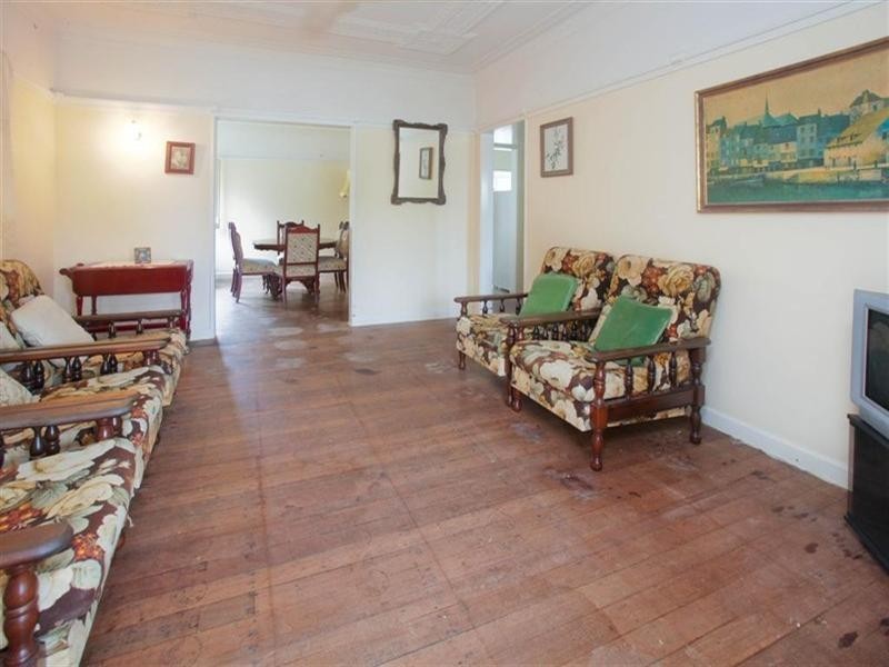 16 Pelham Street, Coorparoo QLD 4151