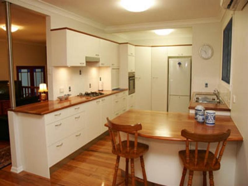 17 Dagmar Street, Holland Park West QLD 4121