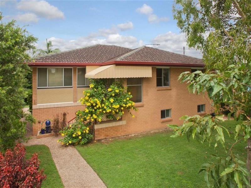 35 Copenhagen Street, Wishart QLD 4122
