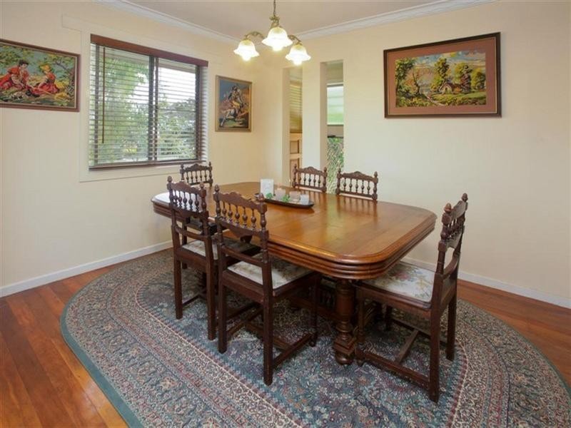 35 Copenhagen Street, Wishart QLD 4122