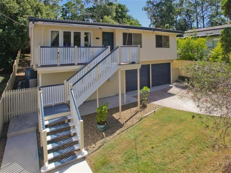 450 Nursery Road, Holland Park QLD 4121