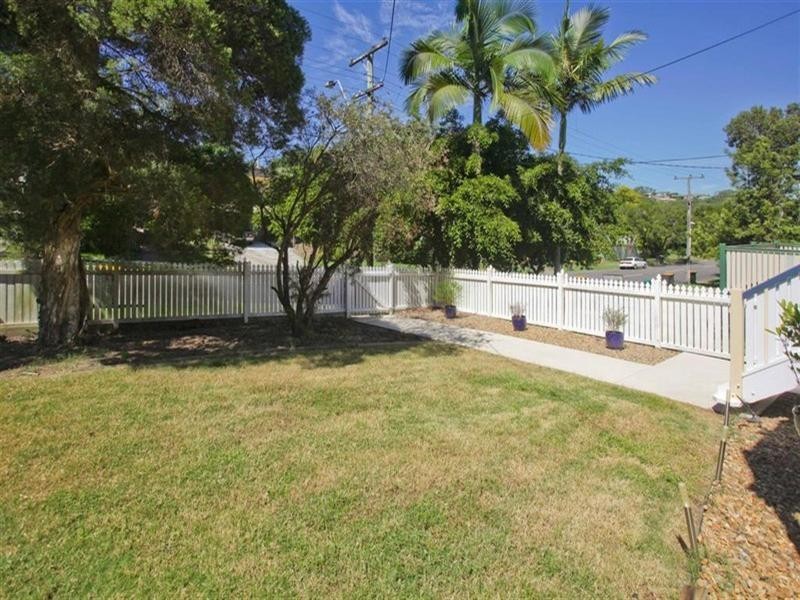 450 Nursery Road, Holland Park QLD 4121