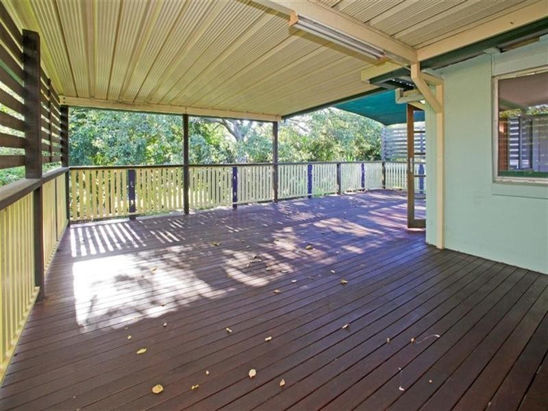 68 Mar Street, Holland Park QLD 4121