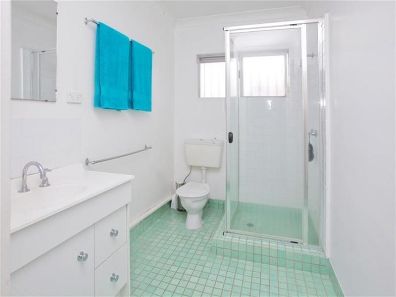 2/54 Mansfield Street, Coorparoo QLD 4151