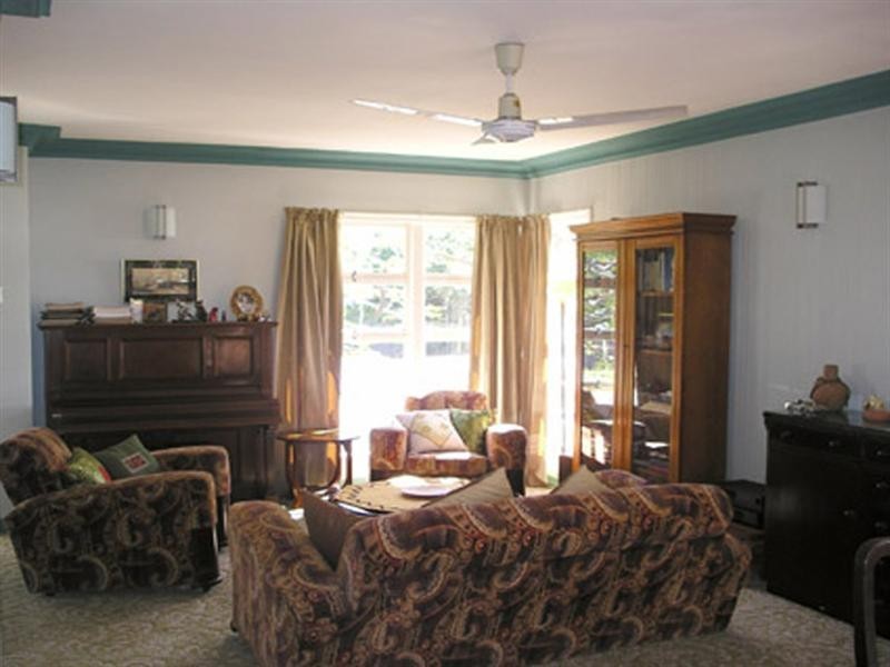 56 Hockings Street, Holland Park West QLD 4121