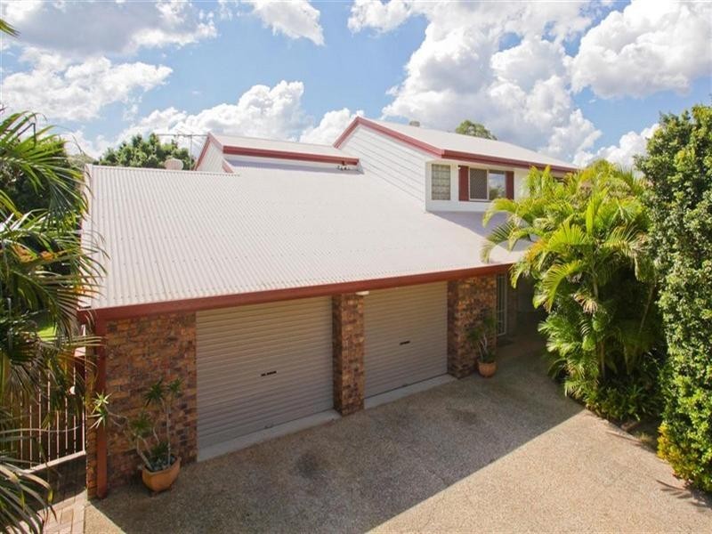 8 Kiandra Close, Wishart QLD 4122