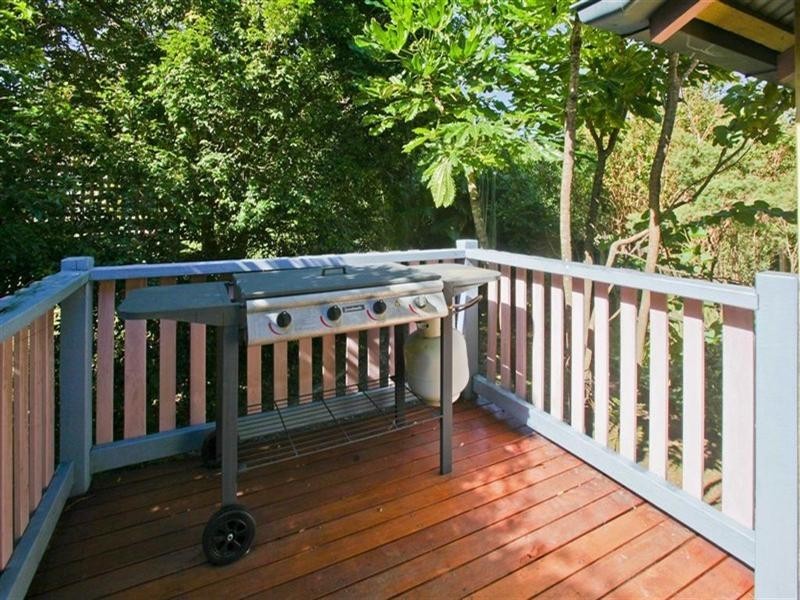 46 Waratah Avenue, Holland Park West QLD 4121