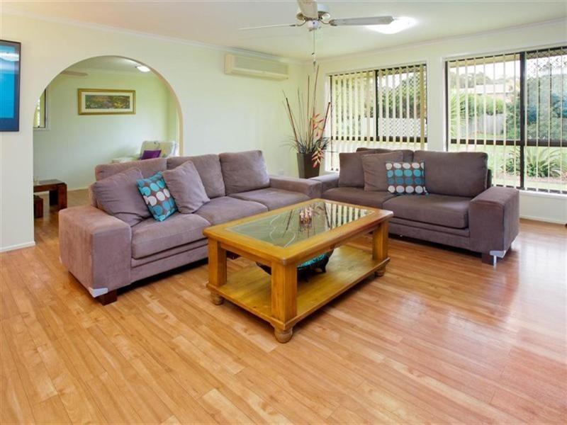 28 Loughrea Street, Tingalpa QLD 4173