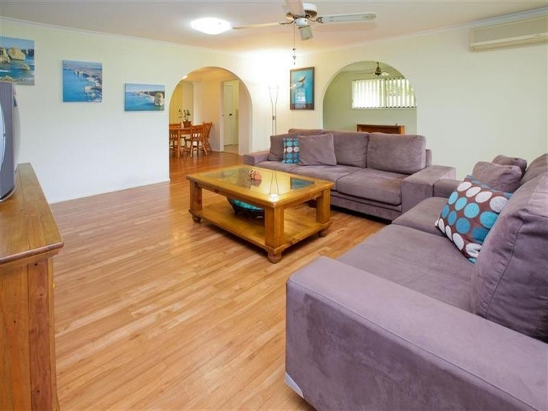 28 Loughrea Street, Tingalpa QLD 4173