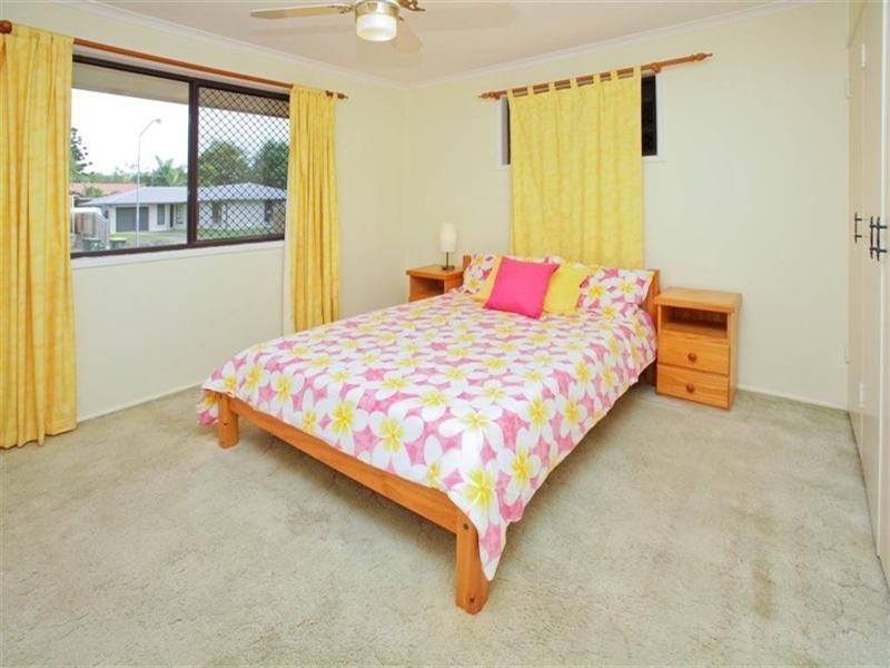 28 Loughrea Street, Tingalpa QLD 4173