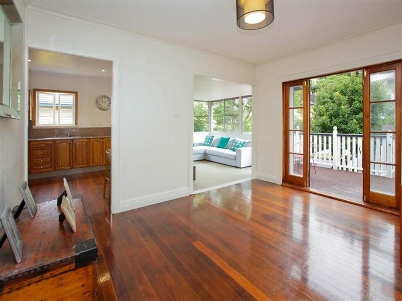 41 Coonara Street, Holland Park QLD 4121