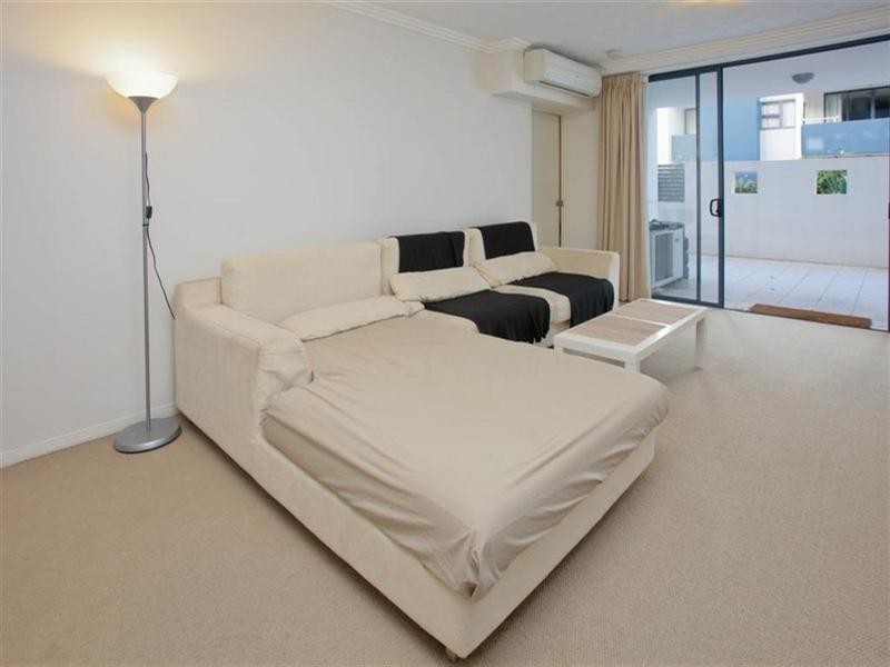 403/10 Gibbon Street, Woolloongabba QLD 4102