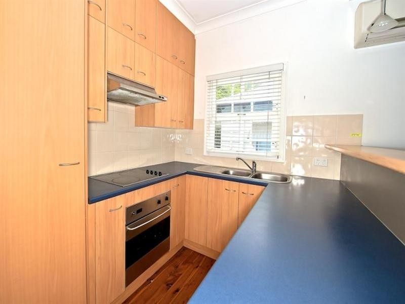 293 Nursery Road, Holland Park QLD 4121