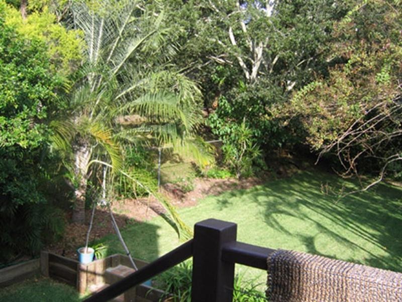 293 Nursery Road, Holland Park QLD 4121