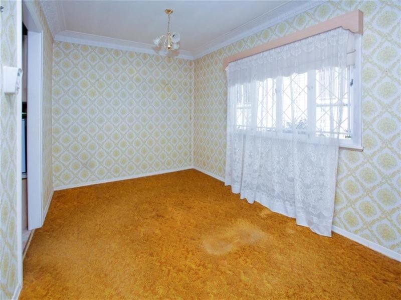 37 Victor Street, Holland Park QLD 4121