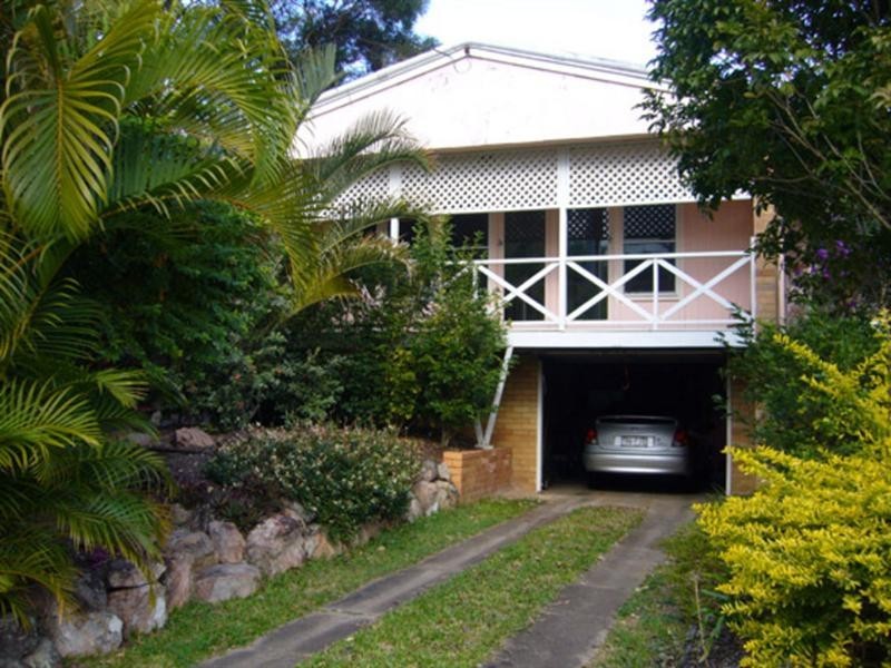 129 Harold Street, Holland Park QLD 4121