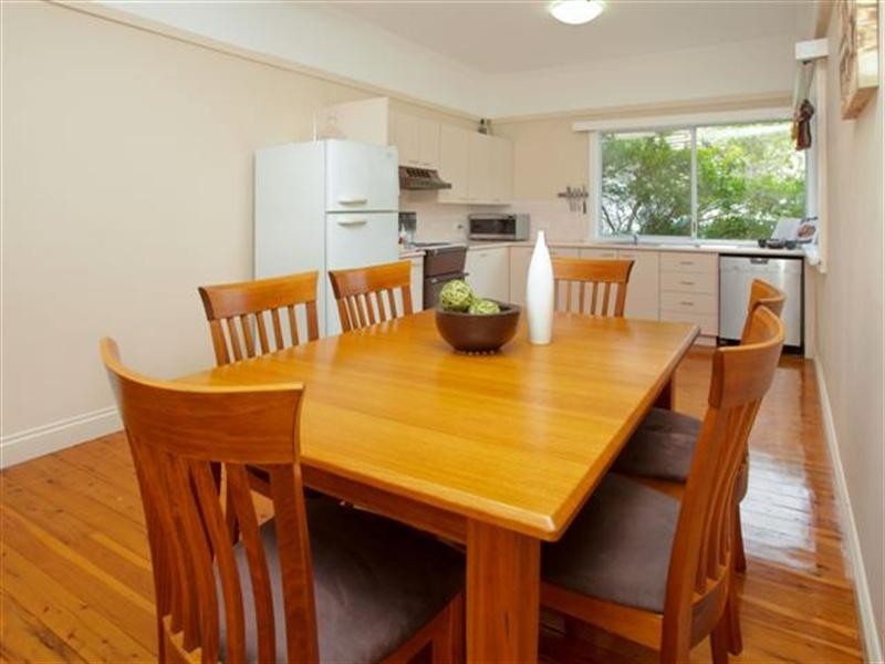 18 Fork Street, Coorparoo QLD 4151