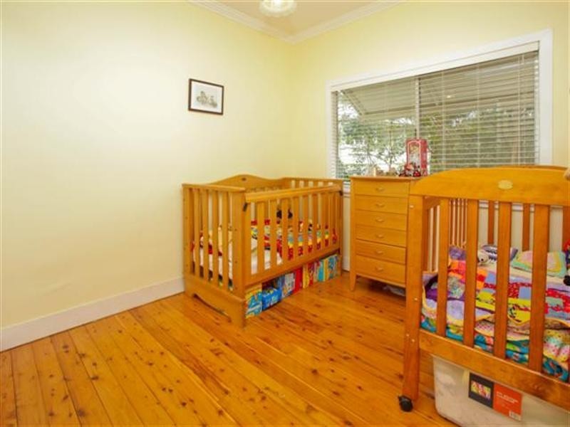 18 Fork Street, Coorparoo QLD 4151