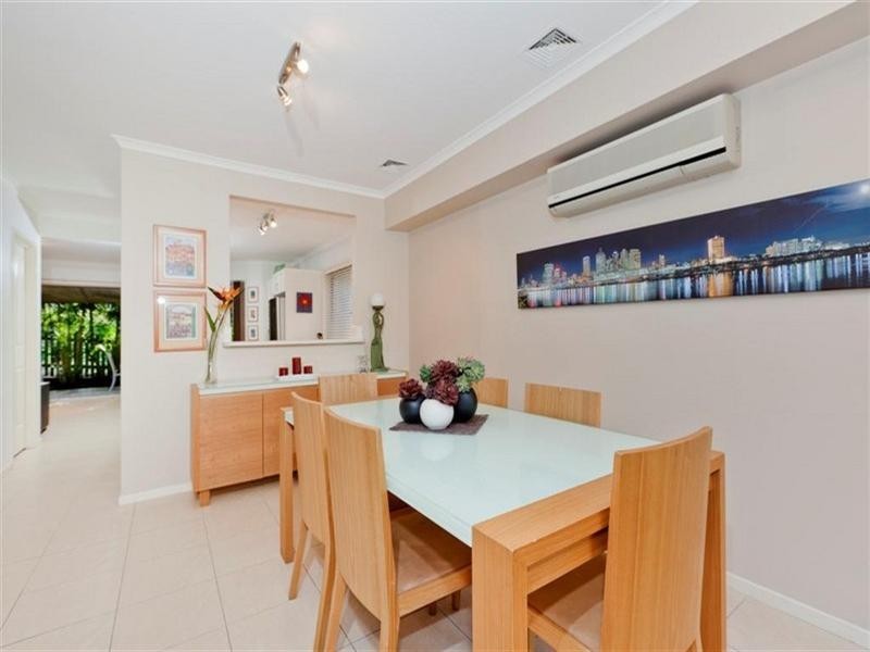 30/30 Weller Road, Tarragindi QLD 4121