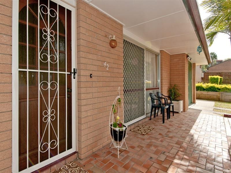 42 Narrawong Street, Rochedale South QLD 4123
