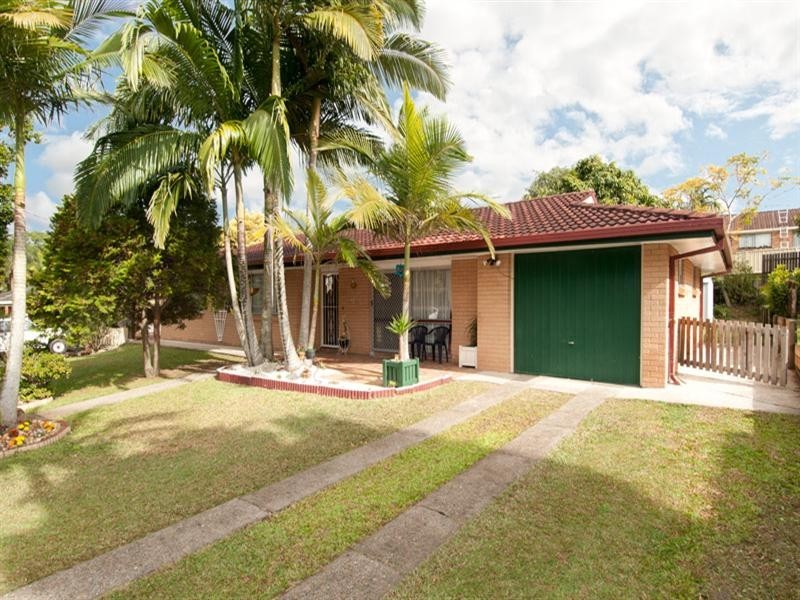 42 Narrawong Street, Rochedale South QLD 4123