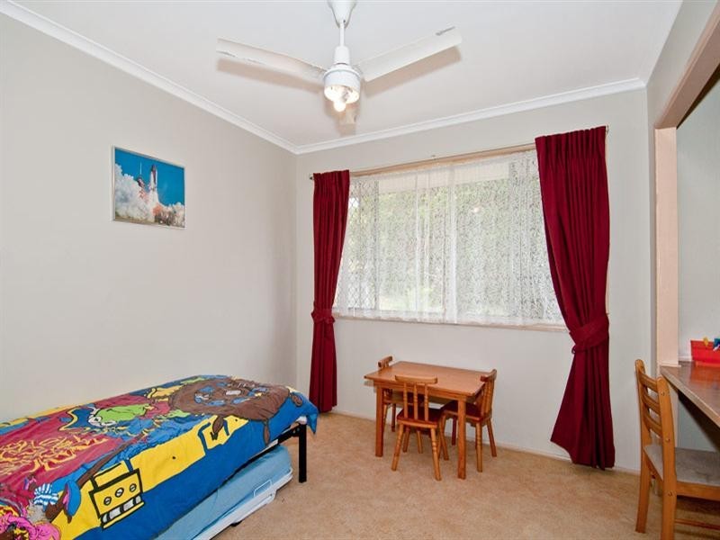 42 Narrawong Street, Rochedale South QLD 4123
