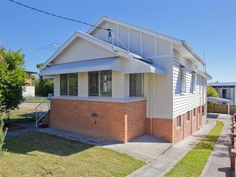 12 Harold Street, Holland Park QLD 4121