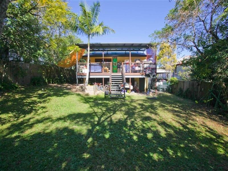 86 Diamond Street, Holland Park QLD 4121