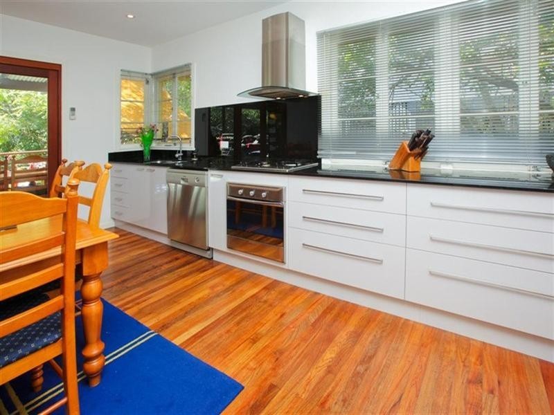 86 Diamond Street, Holland Park QLD 4121