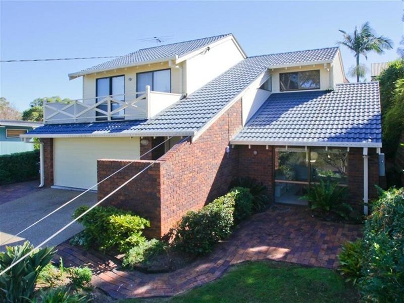 Holland Park West QLD 4121