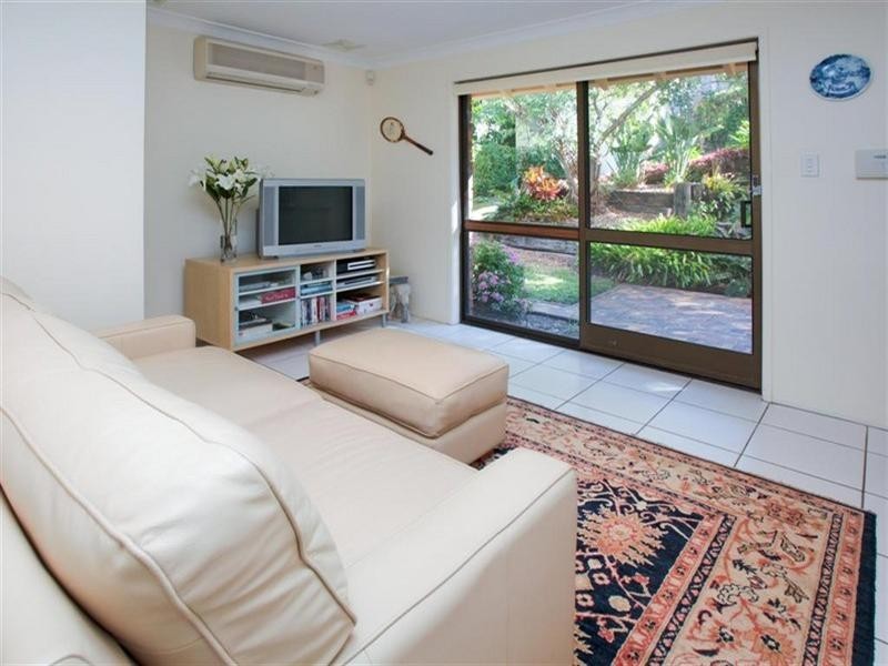Holland Park West QLD 4121