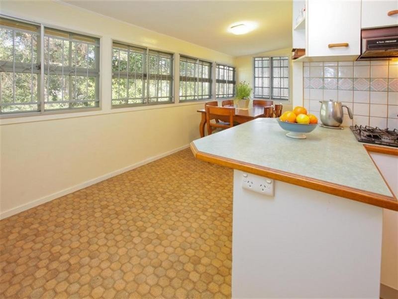 23 Murton Avenue, Holland Park QLD 4121